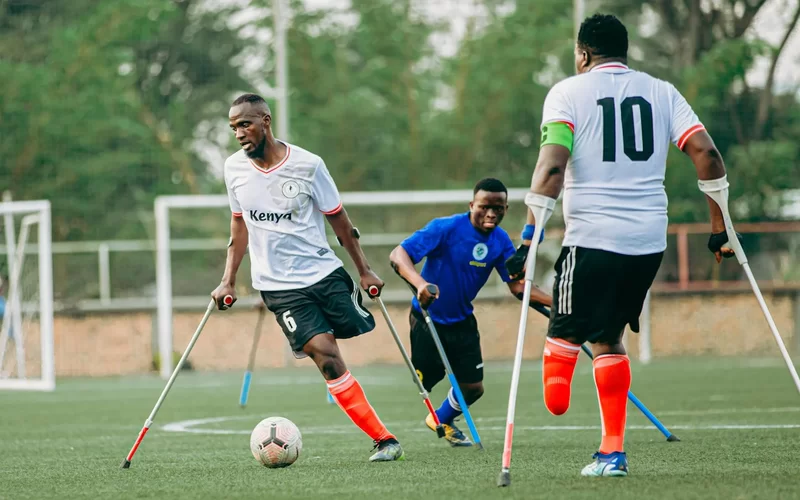 解析阿隆索的3-4-2-1魔法阵：勒沃库森不败赛季的战术密码